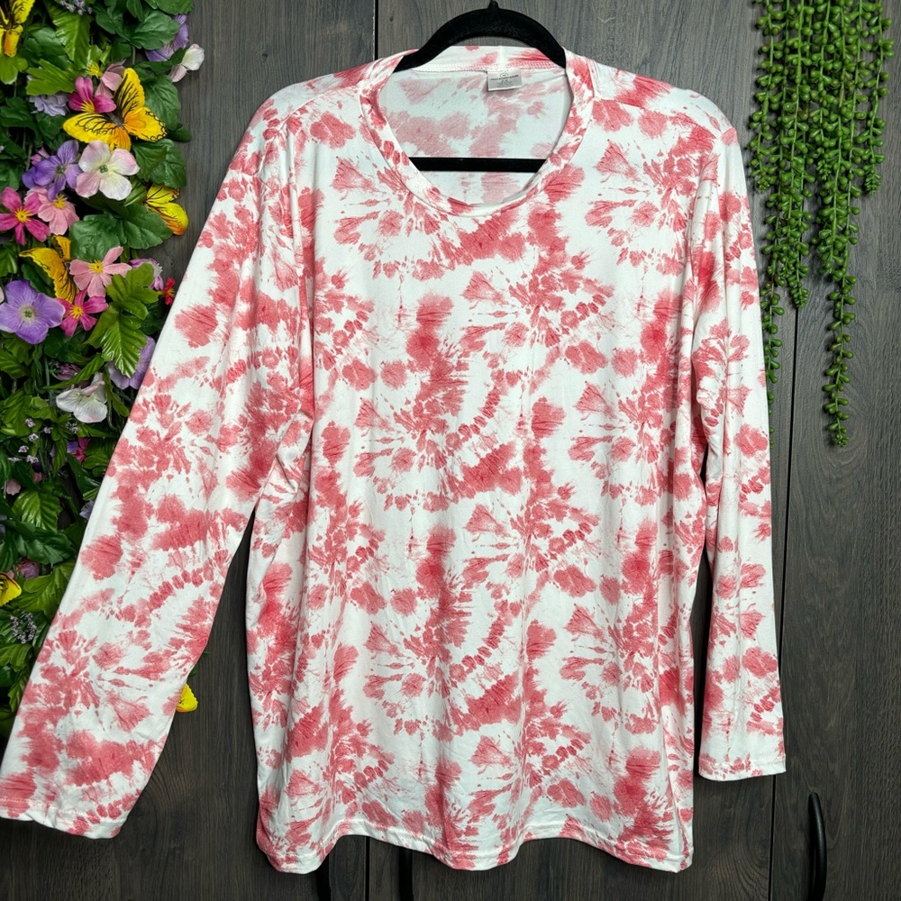 b🌼3/$30🌼NWOT Real Essentials Crew Neck Tie Dye Printed Long Sleeve Top Size 2X